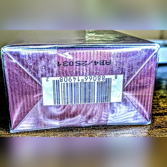 Tom Ford Café Rose Eau de Parfum - Picture 5 of 8